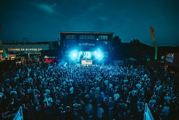 FESTIVAL­AREAL